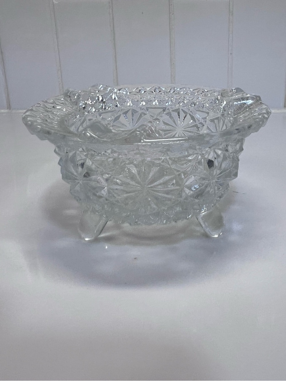 Vintage Smith Glass Daisy And Button  Clear Cauldron Ashtray